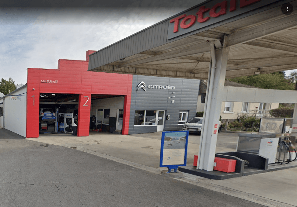 Devanture de Citroën – Garage Du Hazé