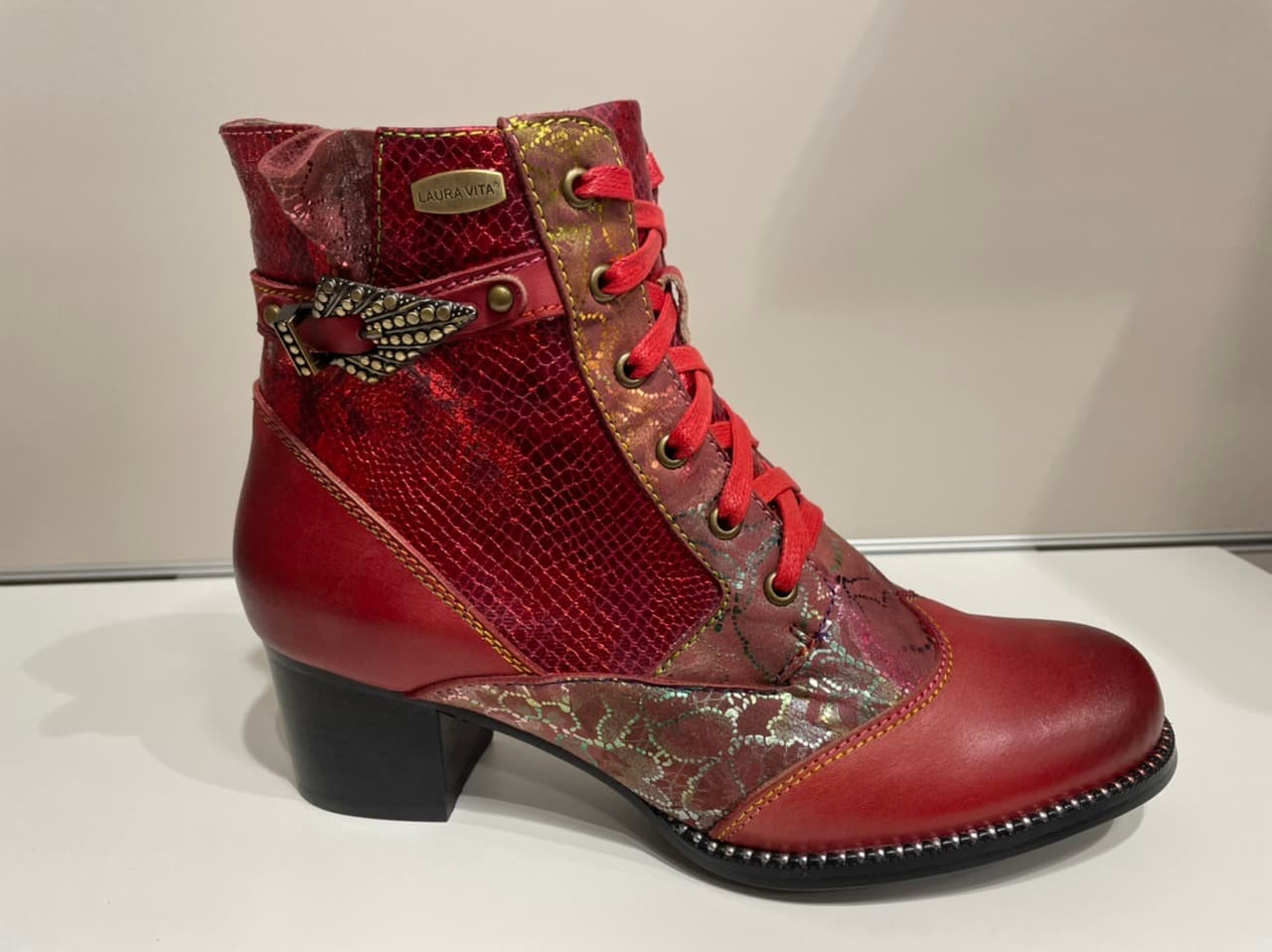 Bottine Laura Vita rouge