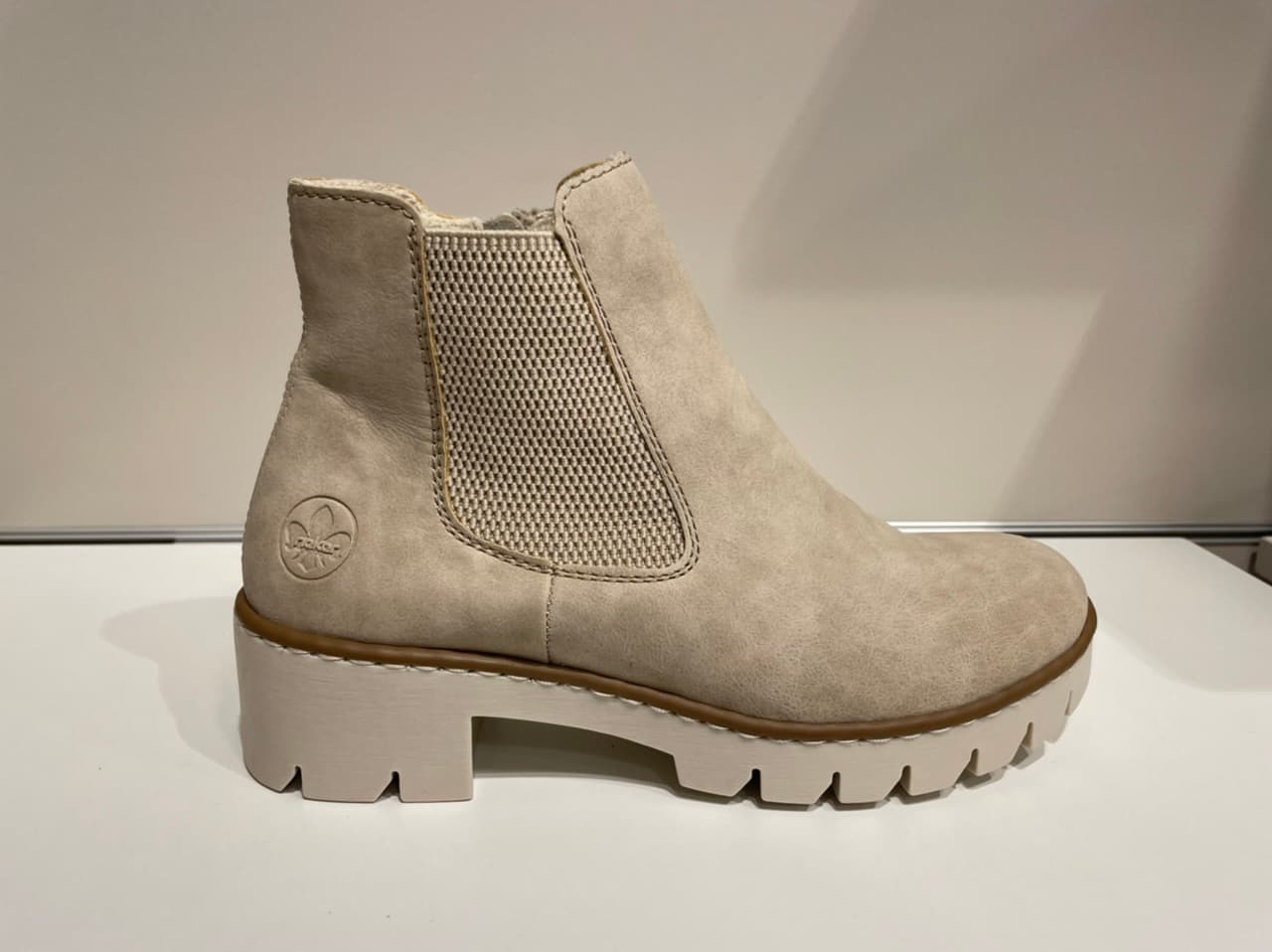 Bottine Rieker beige